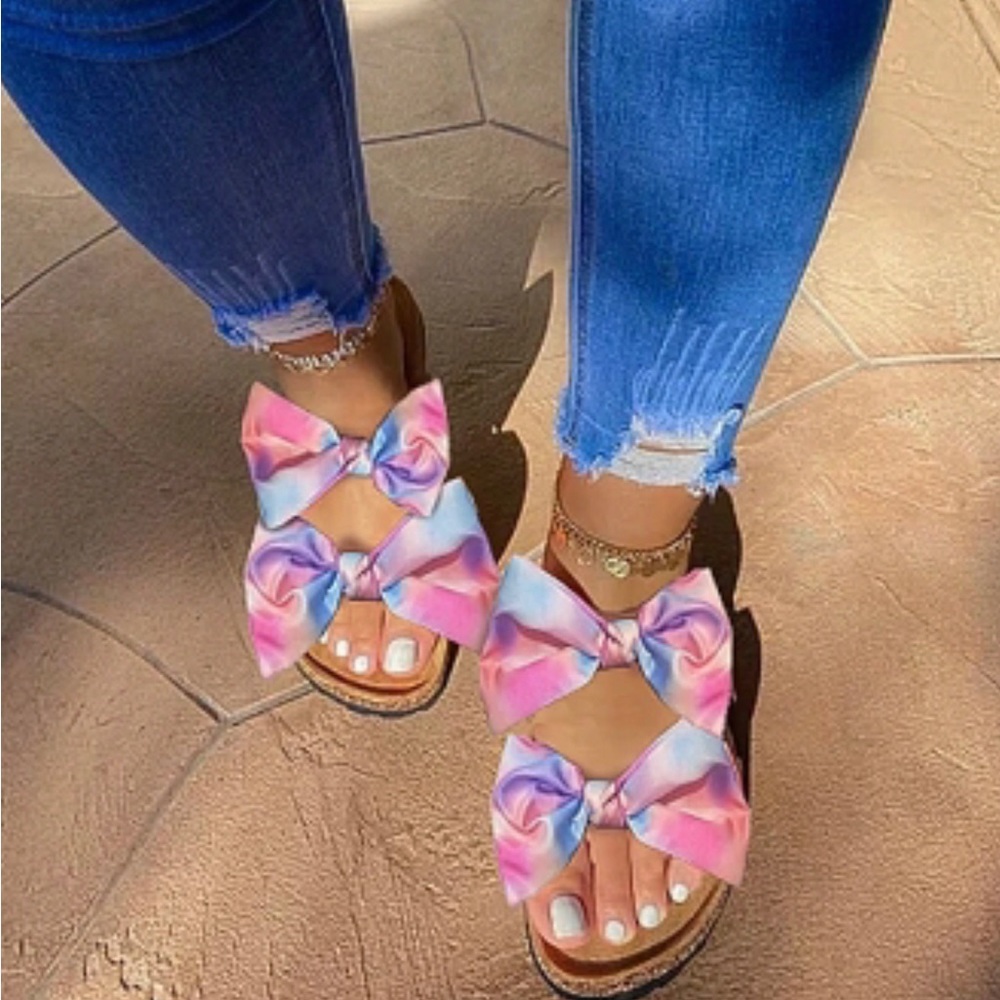 BRAND NEW BOW SANDALS Multiple Styles & Sizes..